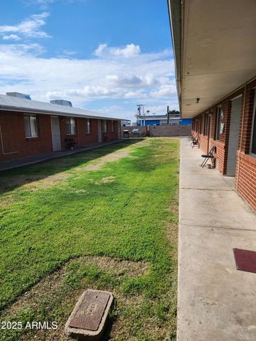 1841 W FAIRMOUNT Avenue, Phoenix, AZ 85015