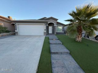 460 PRIME DESERT Drive, El Paso, TX 79932