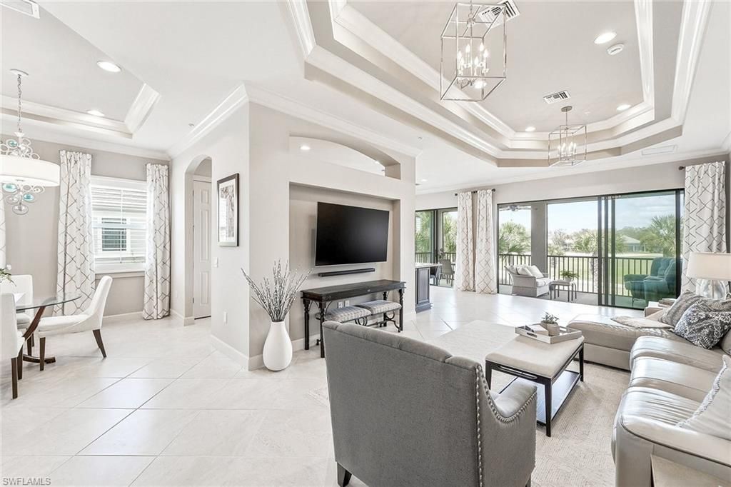 12045 Covent Garden CT 2103, Naples, FL 34120