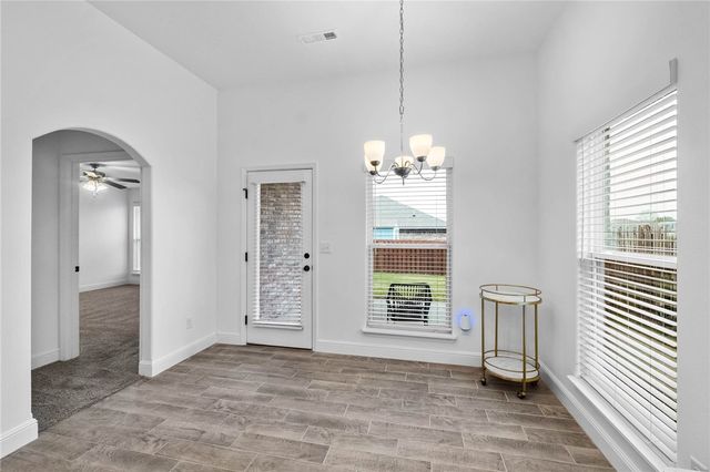 6005 NW Grant Street, Bentonville, AR 72713
