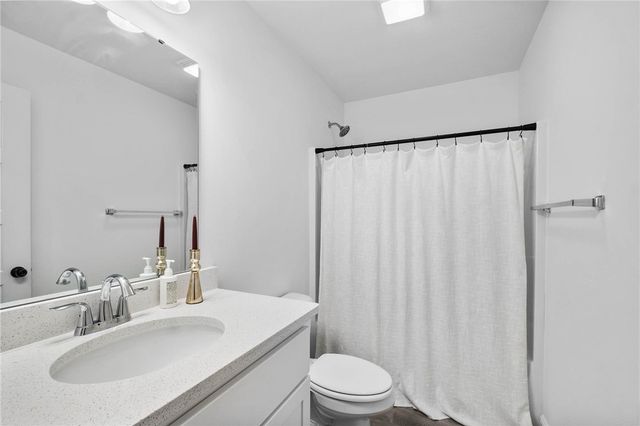 6005 NW Grant Street, Bentonville, AR 72713