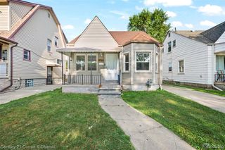 7910 Orchard Avenue, Dearborn, MI 48126