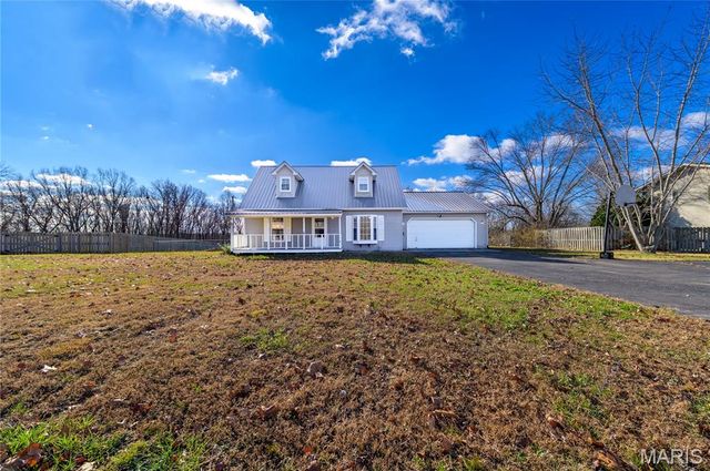 16600 Harmony Lane, St Robert, MO 65584