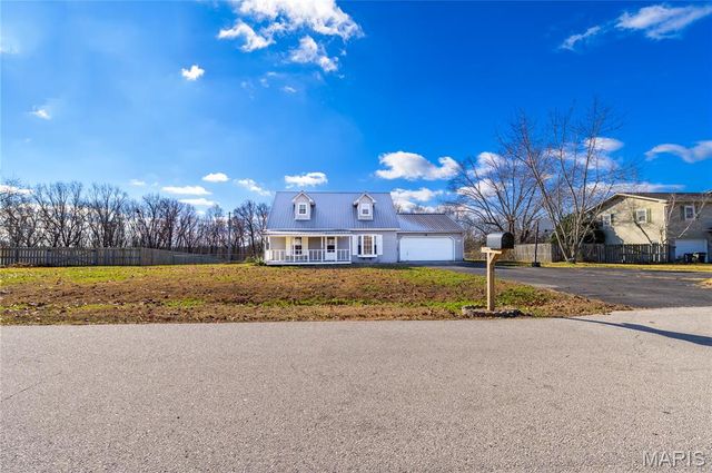 16600 Harmony Lane, St Robert, MO 65584