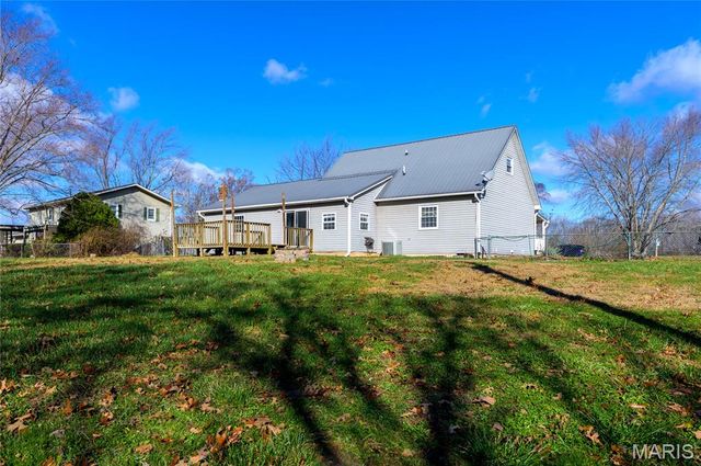 16600 Harmony Lane, St Robert, MO 65584