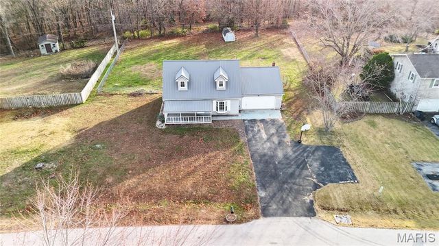 16600 Harmony Lane, St Robert, MO 65584