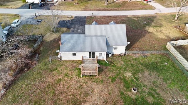 16600 Harmony Lane, St Robert, MO 65584