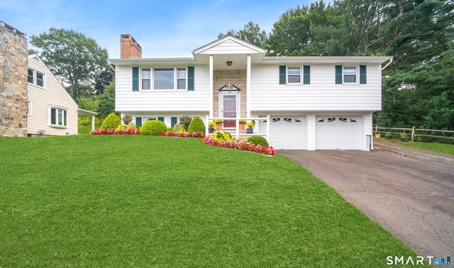 130 Lydale Place, Meriden, CT 06450