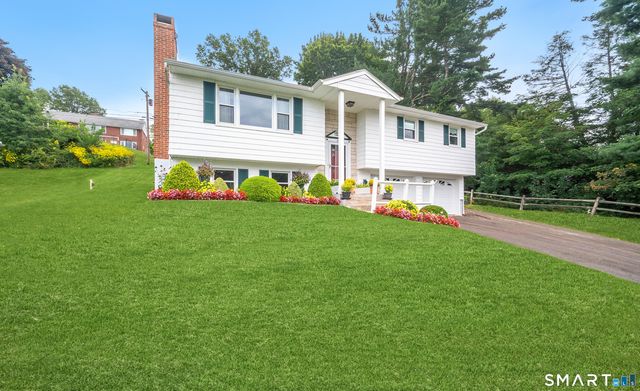 130 Lydale Place, Meriden, CT 06450