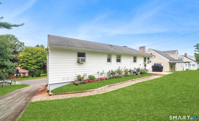 130 Lydale Place, Meriden, CT 06450