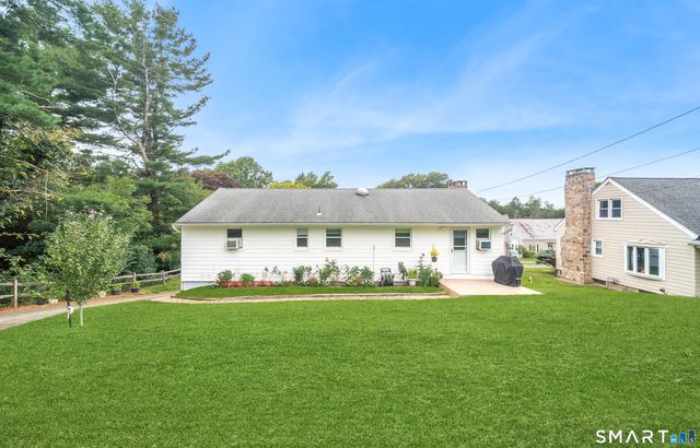 130 Lydale Place, Meriden, CT 06450