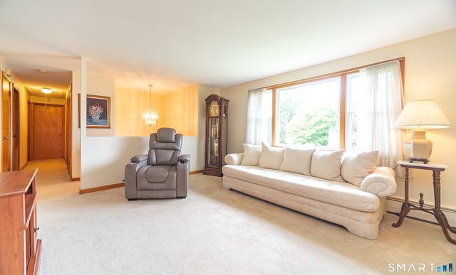 130 Lydale Place, Meriden, CT 06450