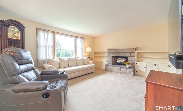 130 Lydale Place, Meriden, CT 06450