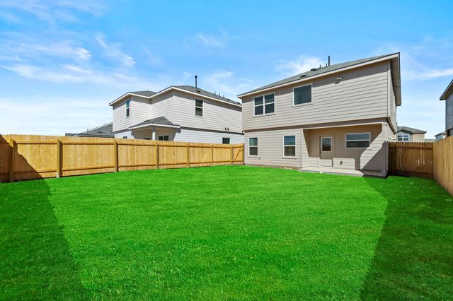 961 Soapstone PASS, Maxwell, TX 78656