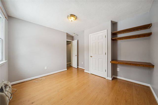 564 Shumaker Dr, Monroeville, PA 15146