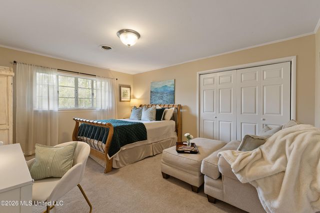 2010 Adeline Street, Hattiesburg, MS 39401