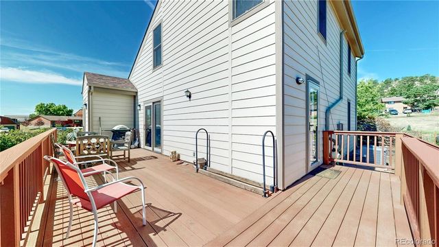 712 Colt Drive, Loveland, CO 80537