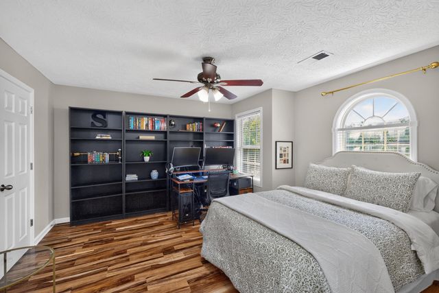 3057 River Run Trail, Lexington, KY 40511