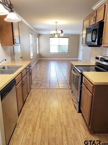 455 Redbud Circle, Whitehouse, TX 75791
