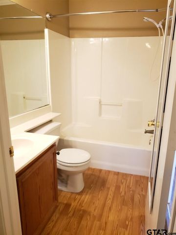 455 Redbud Circle, Whitehouse, TX 75791