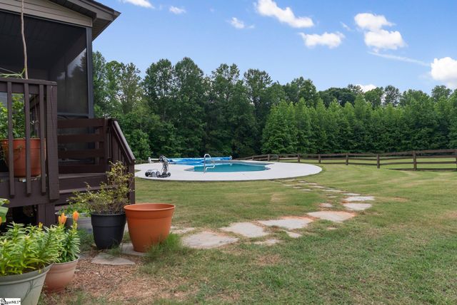 26 Fancy Lane, Travelers Rest, SC 29690