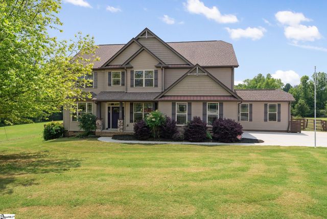26 Fancy Lane, Travelers Rest, SC 29690