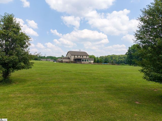 26 Fancy Lane, Travelers Rest, SC 29690