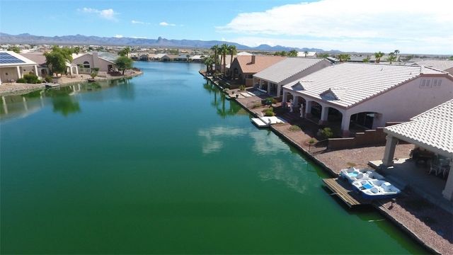 2027 E Lago Grande Circle, Fort Mohave, AZ 86426