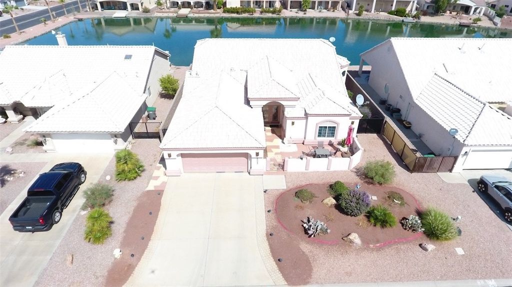 2027 E Lago Grande Circle, Fort Mohave, AZ 86426