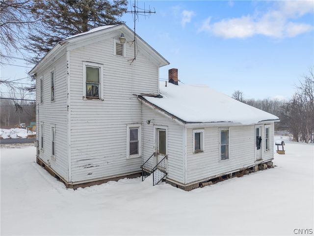 858 West Genesee Road, Lysander, NY 13027