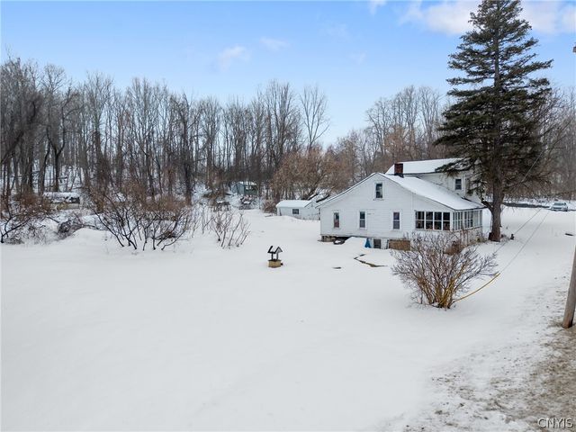 858 West Genesee Road, Lysander, NY 13027