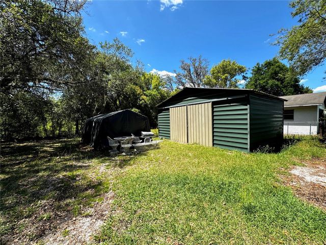 6013 IDLE A WHILE CIRCLE, Dade City, FL 33523