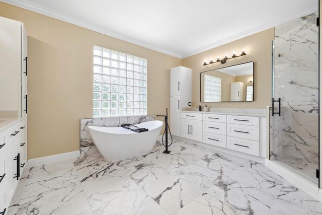1261 BEACON Circle, Wellington, FL 33414