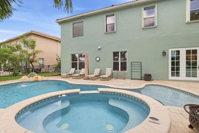 1261 BEACON Circle, Wellington, FL 33414