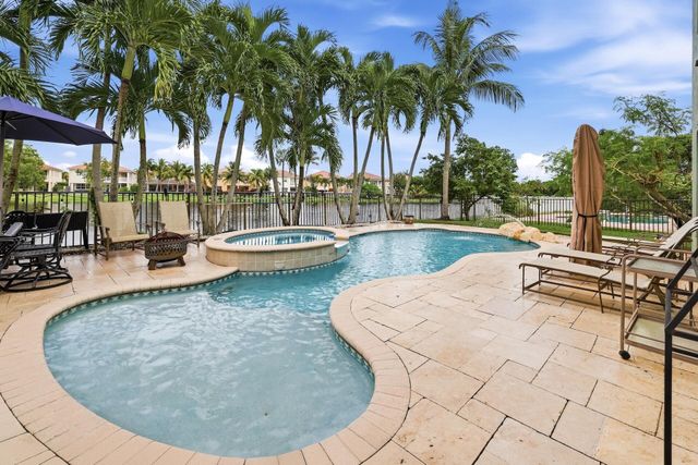 1261 BEACON Circle, Wellington, FL 33414