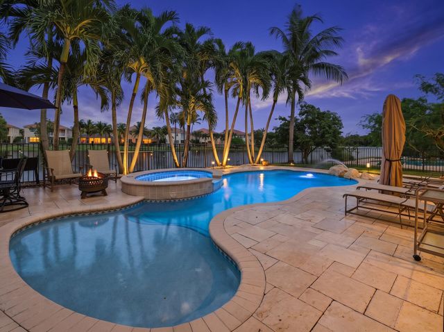 1261 BEACON Circle, Wellington, FL 33414