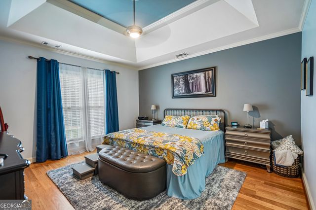 9395 Edgewater Drive, Gainesville, GA 30506