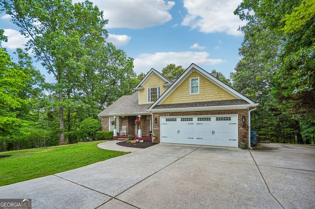 9395 Edgewater Drive, Gainesville, GA 30506