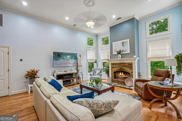 9395 Edgewater Drive, Gainesville, GA 30506