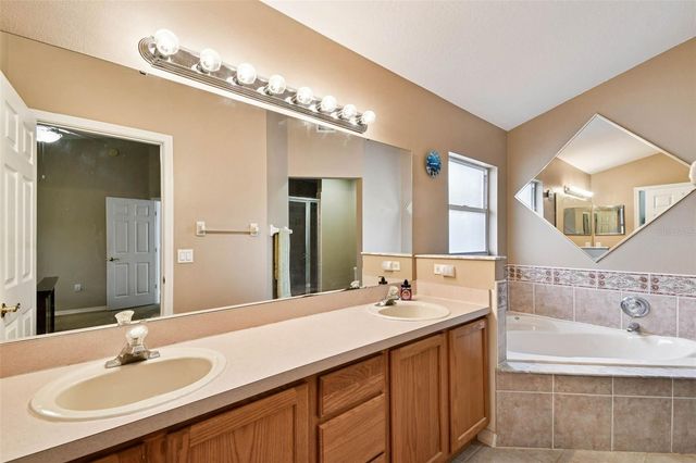 4215 SETTLERS COURT, St Cloud, FL 34772