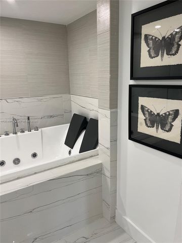2301 Collins Avenue 326, Miami Beach, FL 33139