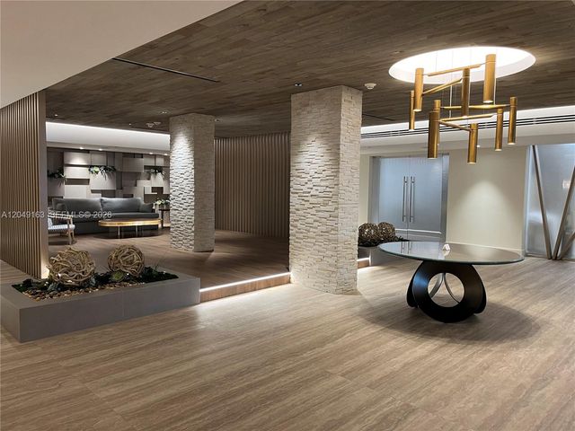 2301 Collins Avenue 326, Miami Beach, FL 33139