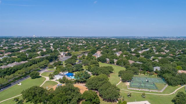 8008 Tonkinese DR, Round Rock, TX 78681