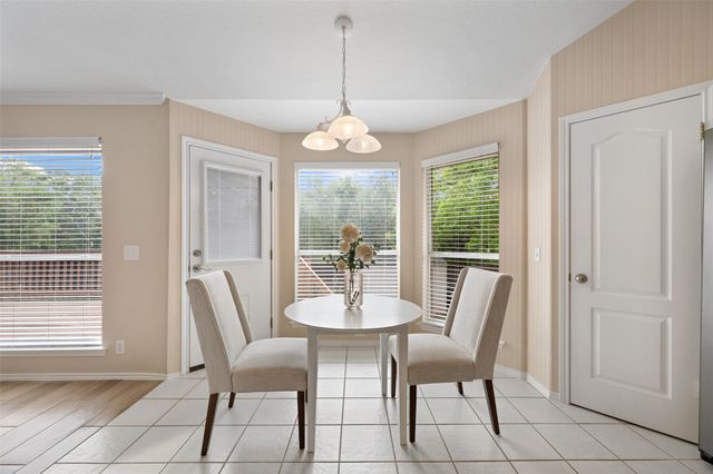 8008 Tonkinese DR, Round Rock, TX 78681