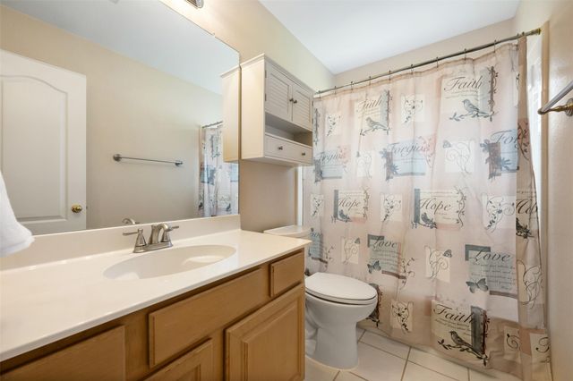 8008 Tonkinese DR, Round Rock, TX 78681