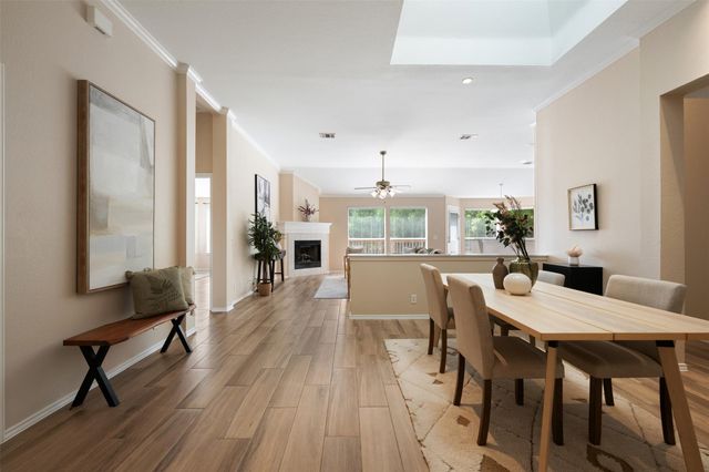 8008 Tonkinese DR, Round Rock, TX 78681