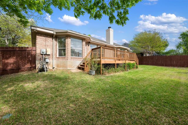8008 Tonkinese DR, Round Rock, TX 78681