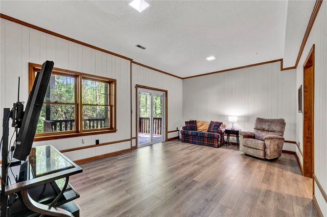 105 Summer Creek Court, Greer, SC 29650