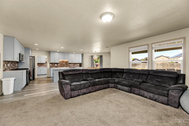 6999 S Acacia, Boise, ID 83709