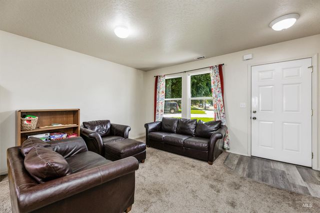 6999 S Acacia, Boise, ID 83709
